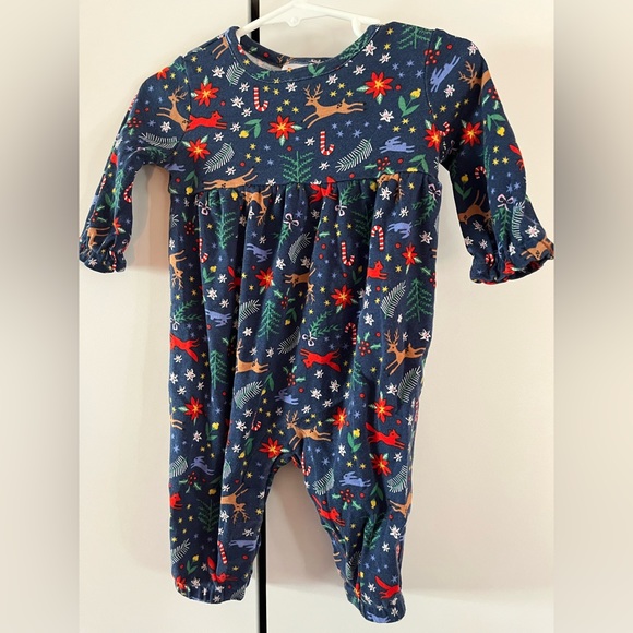 Hanna Andersson Other - Hanna Anderson baby girl Christmas jumpsuit